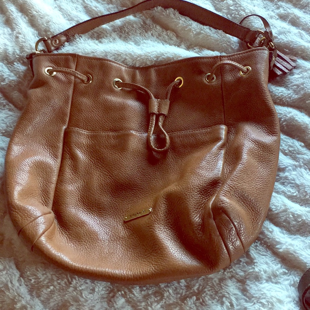 🌺COACH BUCKET PURSE🌺